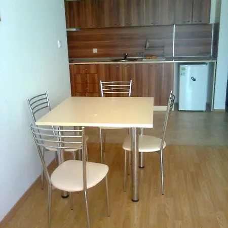 Dima Popova تساريفو