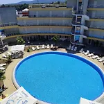 Dima Popova Apartman Carevo