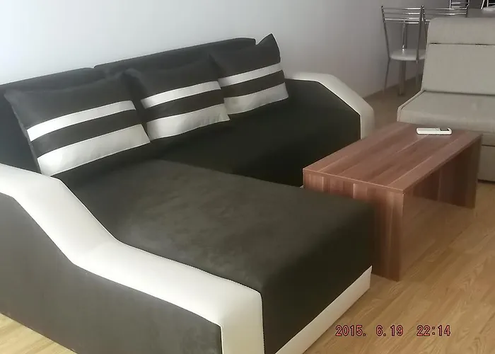 Dima Popova דירה *